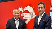 V.l. Mark Lange, Stadtmarketing-Chef Halle (Saale) und Dr. Alexander Vogt, Vereinsvorsitzender der Europa-Union Halle-Saalekreis e.V.