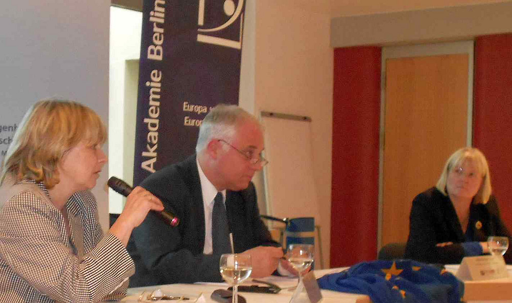 Raus aus der Krise geht's nur mit vereinten Krften- EUD